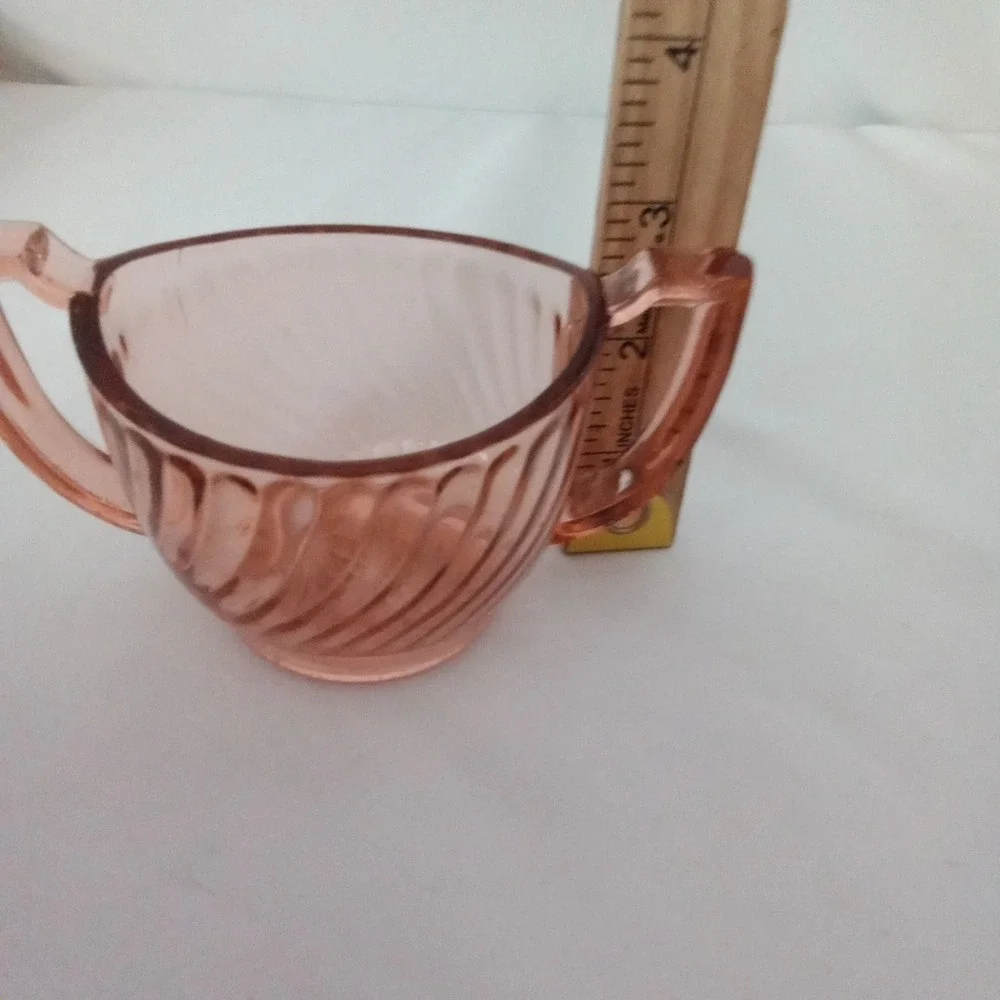 Vintage Pink Depression Glass Swirl Pattern Double Handled Sugar Bowl 4.5 Inch